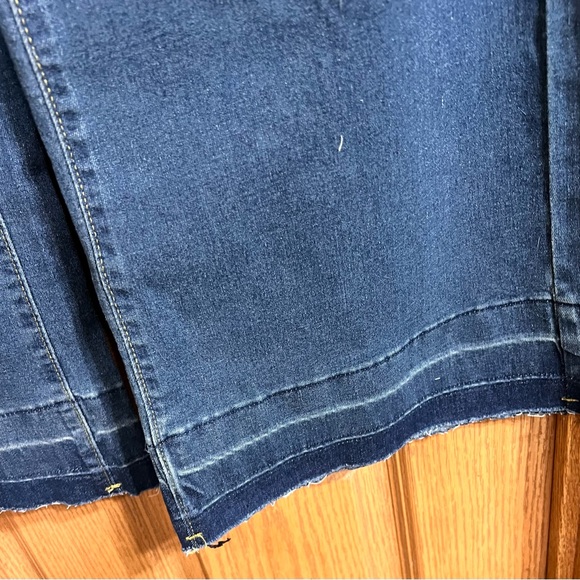 SHEIN Dark Blue Wide-Leg High-Rise Jeans - Picture 5 of 7